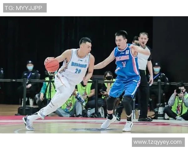 进攻犯规规则解析及其在篮球比赛中的实际应用分析